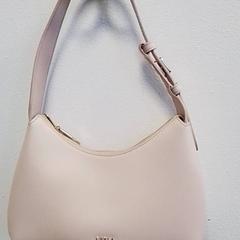 Bossa, segons ha informat Hermes Eindhoven mitjançant iLost