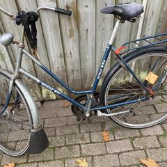Fiets Gazelle dames blauw station Ermelo 31-10-25, ha sido reportado a iLost