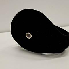 耳当て, como reportado por IKEA Tokyo-Bay utilizando o iLost