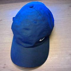 Cap blauw, come riportato da Bobbejaanland utilizzando iLost