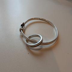 Náramek & Prsten, jak nahlášeno Inntel Hotels Utrecht Centre pomocí iLost