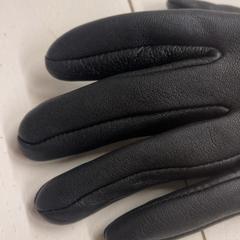 Handschoenen, zoals gemeld door HTM met iLost