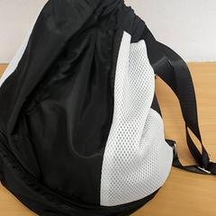 Vrecko turnpike, ako bolo nahlásené Centraal magazijn pomocou iLost