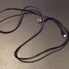 Auriculares, ha sido reportado por Van der Valk Hotel Amsterdam Zuidas con iLost