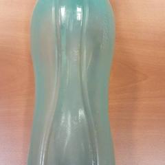 Drinkfles // water bottle Tupperware groen/green, amint azt Vrije Universiteit Brussel (VUB) az iLost segítségével jelentette.