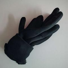 Kesztyű, amint azt Twisto az iLost segítségével jelentette.