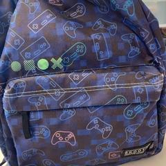 Handtas, gisa salatu by HTM iLost erabiliz