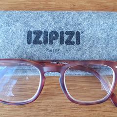 Bril met koker, gerapporteerd met iLost