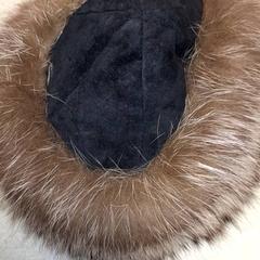 Chapéu de castor, como reportado por Qbuzz DMG utilizando o iLost