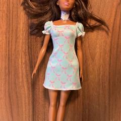 Lalka barbie, zgłoszono przez Pathé Zaandam przy użyciu iLost