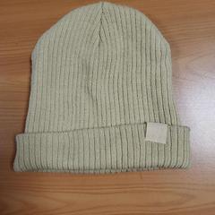 비니 Beige, iLost를 사용하여 Connexxion Noord Holland Noord Alkmaar에 보고됨