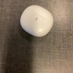 Słuchawka Earphones, zgłoszono przez MEININGER Hotel Brussels City Center przy użyciu iLost
