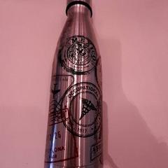 Botella, ha sido reportado por Van der Valk Hotel Schiphol con iLost