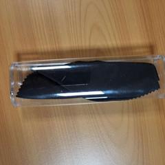 Portaocchiali con occhiali Doorzichtig, come riportato da Connexxion Noord Holland Noord Alkmaar utilizzando iLost