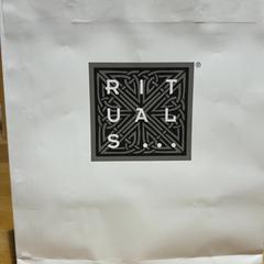 Purchase rituals, come riportato da Designer Outlet Roermond utilizzando iLost