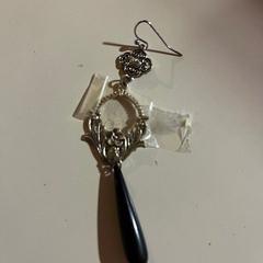 Earring, as reported by Alrijne Leiden using iLost