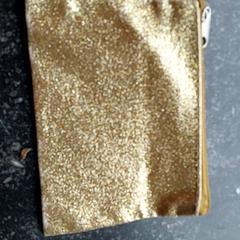 Card holder, as reported by Regio Antwerpen - Brussel using iLost