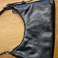 Mala de mão, como reportado por GVB utilizando o iLost