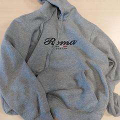 Kleding - Hoodie grijs, ha sido reportado por Centraal magazijn con iLost