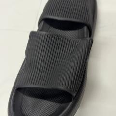 Sandal, as reported by Grand Hotel Amrâth Amsterdam using iLost