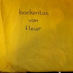 Bag Geel katoen, som rapportert av Connexxion Zeeuws-Vlaanderen ved bruk av iLost