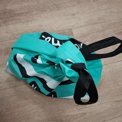 Bossa, segons ha informat EBS OV Poeldijk mitjançant iLost