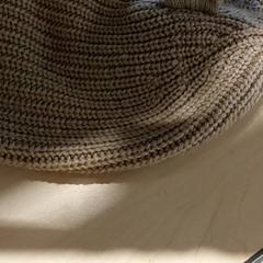 Klær - muts, som rapportert av Regio Antwerpen - Brussel ved bruk av iLost