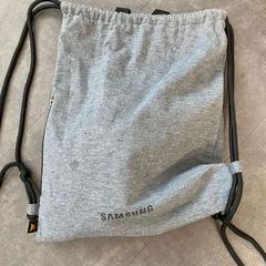 Bossa de gimnàs Grau von Samsung, segons ha informat Wilmering Vechta mitjançant iLost