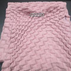 Kendő Rose, amint azt IKEA Heerlen az iLost segítségével jelentette.