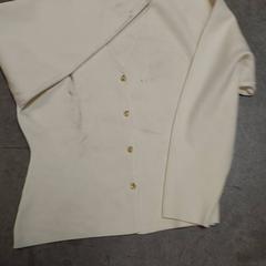 Clothing - Gilet, as reported by Regio Oost-Vlaanderen using iLost