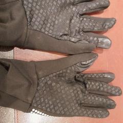 Rękawiczki noirs, zgłoszono przez TCL przy użyciu iLost