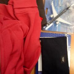 الملابس، كما تم الإبلاغ عنه بواسطة Inntel Hotels Amsterdam Centre عبر iLost