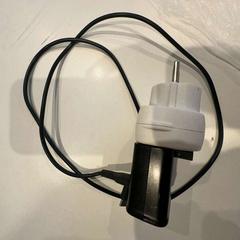 Nabíjačka, ako bolo nahlásené Inntel Hotels Utrecht Centre pomocou iLost