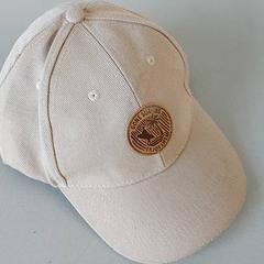 Oblečenie - Beige pet, ako bolo nahlásené Regio Limburg - Leuven pomocou iLost