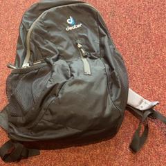 Mochila, como reportado por Arriva Achterhoek-Rivierenland utilizando o iLost