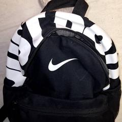 Rugtasje, segundo informou Qbuzz DMG usando iLost