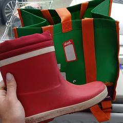 Schuh & Sack rood en groen, gemeldet von Oostenrijk Group über iLost