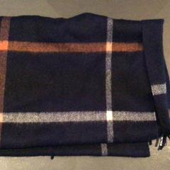 Scialle, come riportato da Van der Valk Hotel Amsterdam Zuidas utilizzando iLost