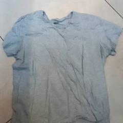 Tshirt, ako bolo nahlásené Leonardo Royal Hotel Amsterdam pomocou iLost