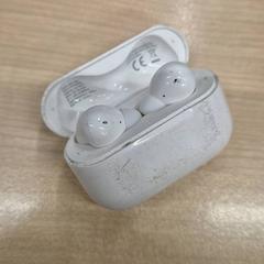 Ecouteur In doosje, a été signalé par IKEA Eindhoven utilisant iLost