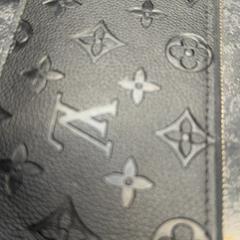 Kartenhalter, gemeldet von Rotterdam The Hague Airport über iLost