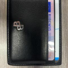 지갑 Van der Meulen, iLost를 사용하여 Pathé Helmond에 보고됨