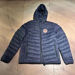 Jackor jas, rapporterat av Hotel Apeldoorn med iLost