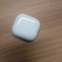 Airpods-deksel white, som rapportert av Vrije Universiteit Brussel (VUB) ved bruk av iLost