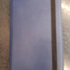 Tablet, como reportado por Rotterdam The Hague Airport utilizando o iLost