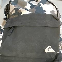 Batoh - camouflage, jak nahlášeno Centraal magazijn pomocí iLost