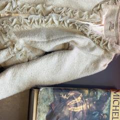 Book & Jacket, as reported by MEININGER Hotel Salzburg City Center using iLost