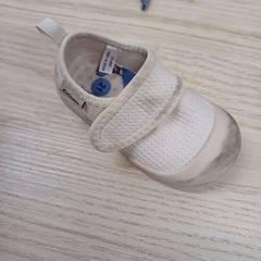 Schuh rose claire, gemeldet von IKEA Liège über iLost