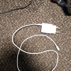 Adapter Wit, zoals gemeld door Van der Valk Hotel Tiel met iLost