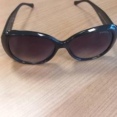 Sunglasses, as reported by RRReis Veluwe Zuid - Ede using iLost